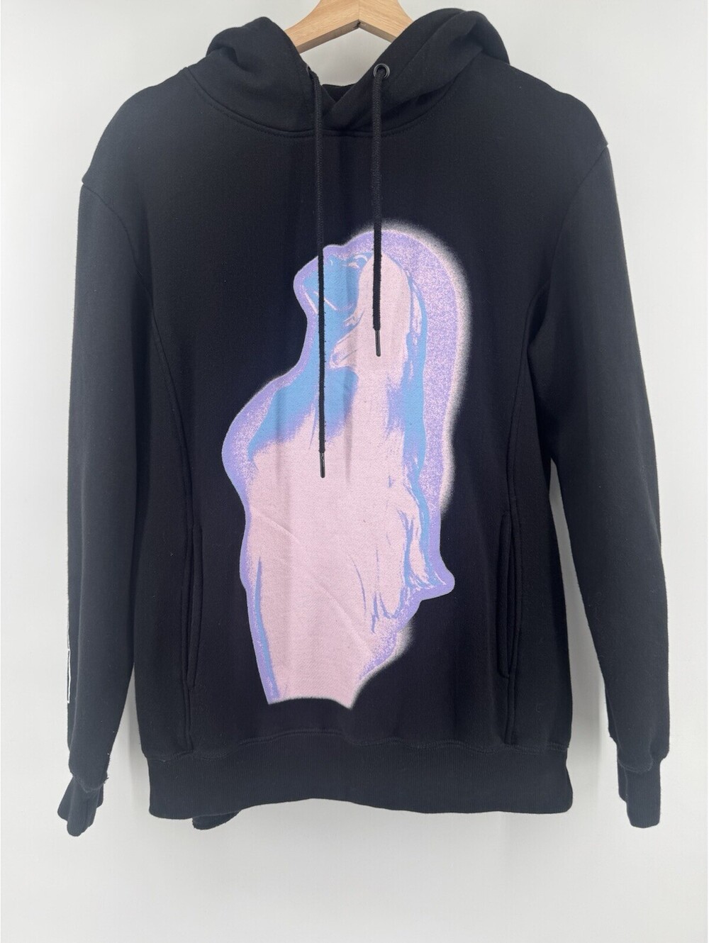 Madison Beer Life Support Tour 2022 Hoodie Black Graphic S